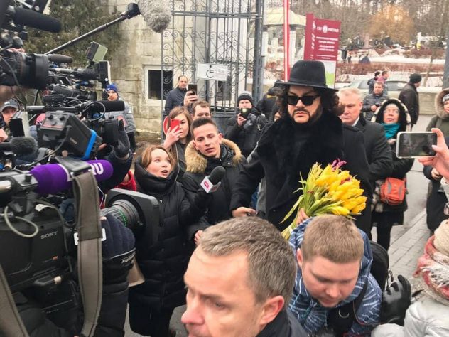 Король эстрады Филипп Киркоров устроил некрасивый скандал во время прощания с певицей Юлией Началовой