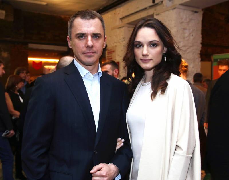 Вот как выглядят жены самых красивых российских актеров