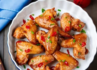 Крыло куриного в духовке: рецепты с медовым и соевым соусом