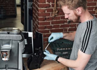 В каких случаях необходим ремонт кофемашины?